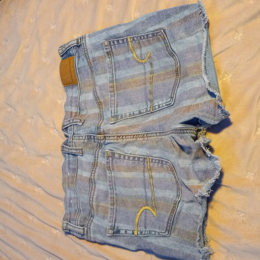 Shorts - Picture 4 of 4